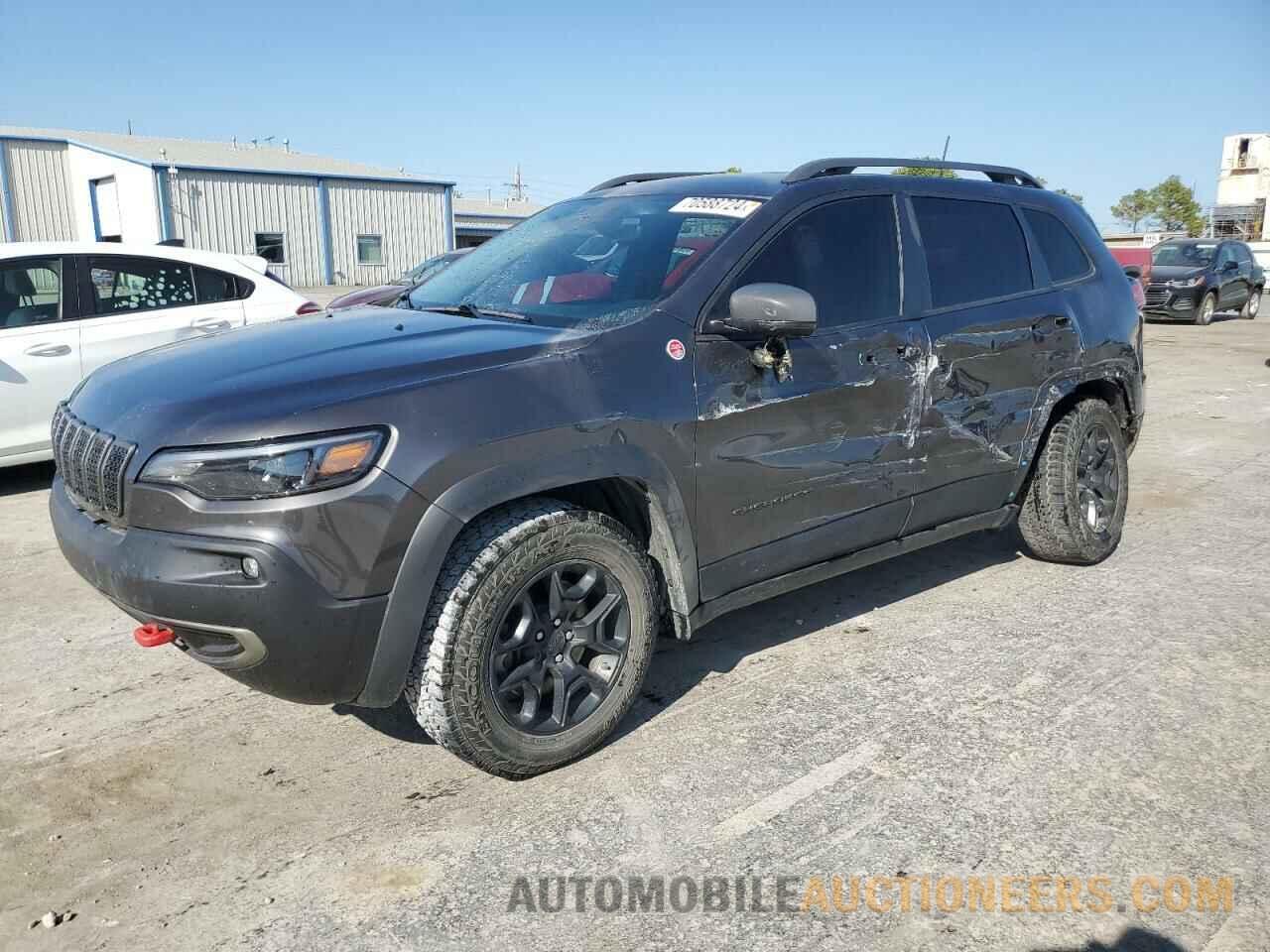 1C4PJMBX8KD107404 JEEP CHEROKEE 2019