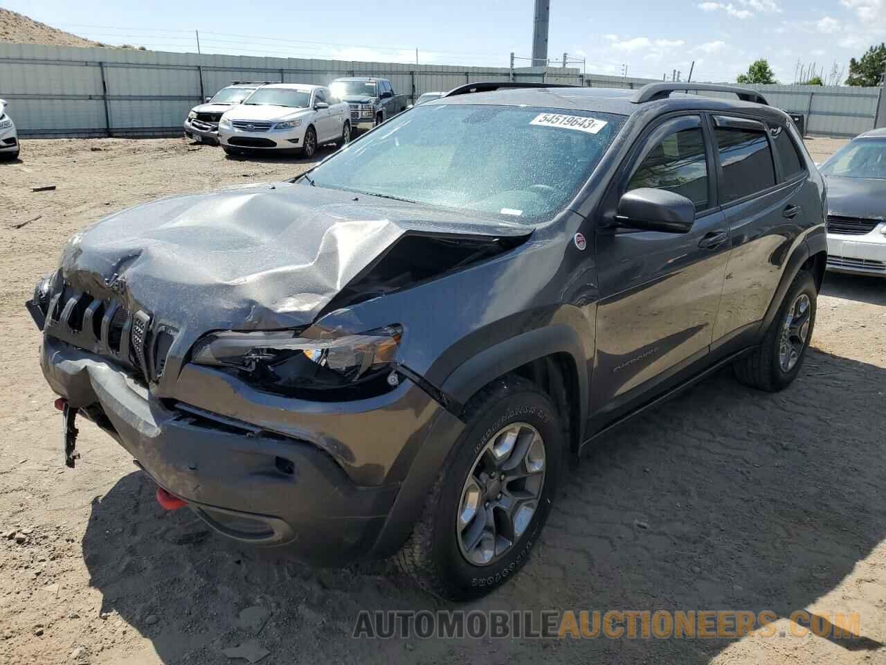 1C4PJMBX8KD183334 JEEP CHEROKEE 2019