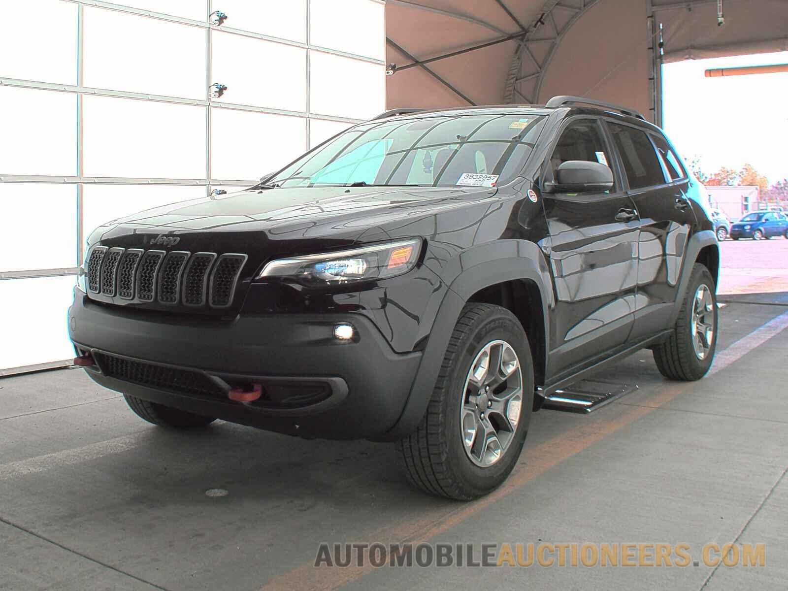 1C4PJMBX8KD298967 Jeep Cherokee 2019