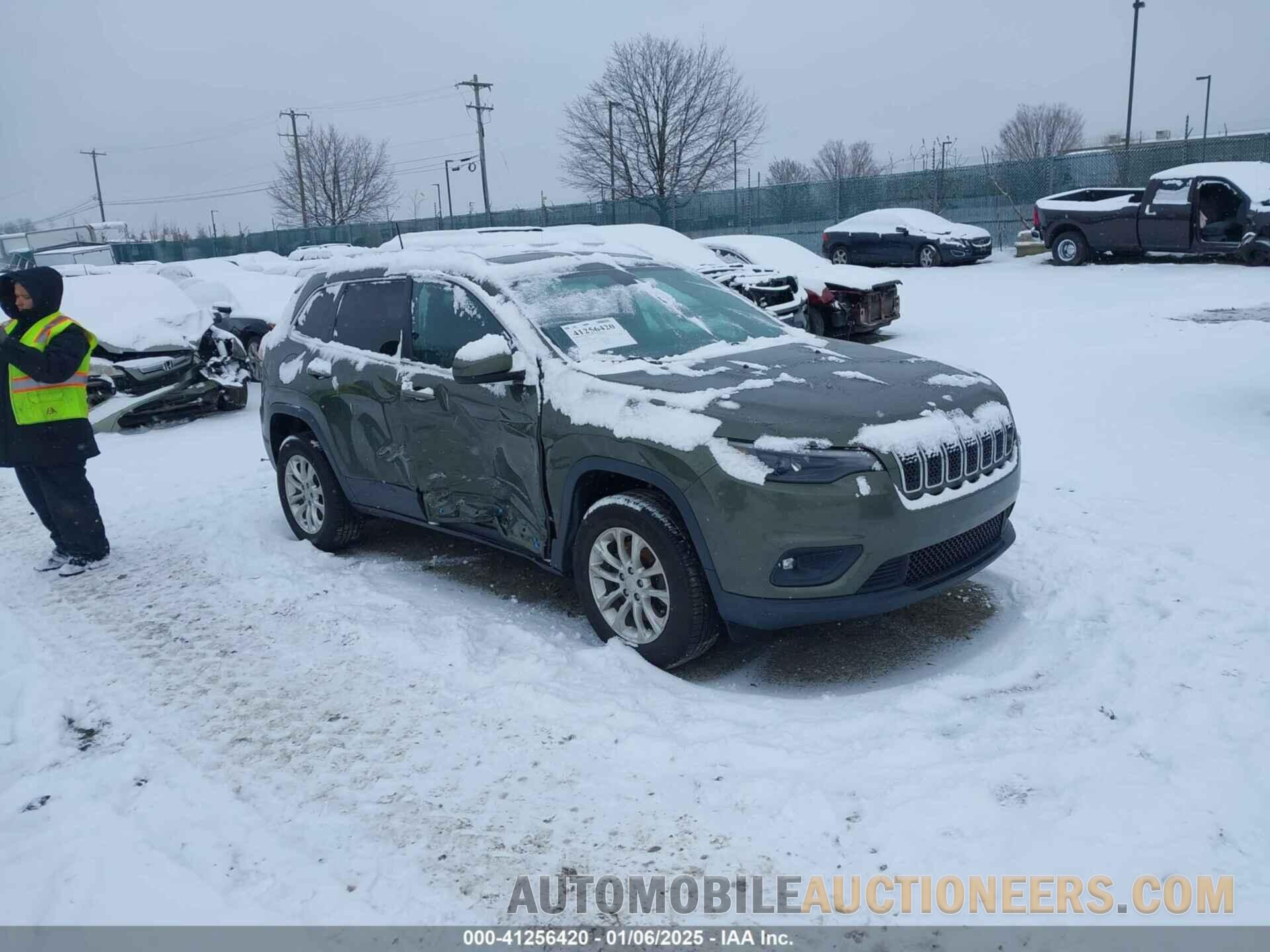 1C4PJMCB2KD254885 JEEP CHEROKEE 2019