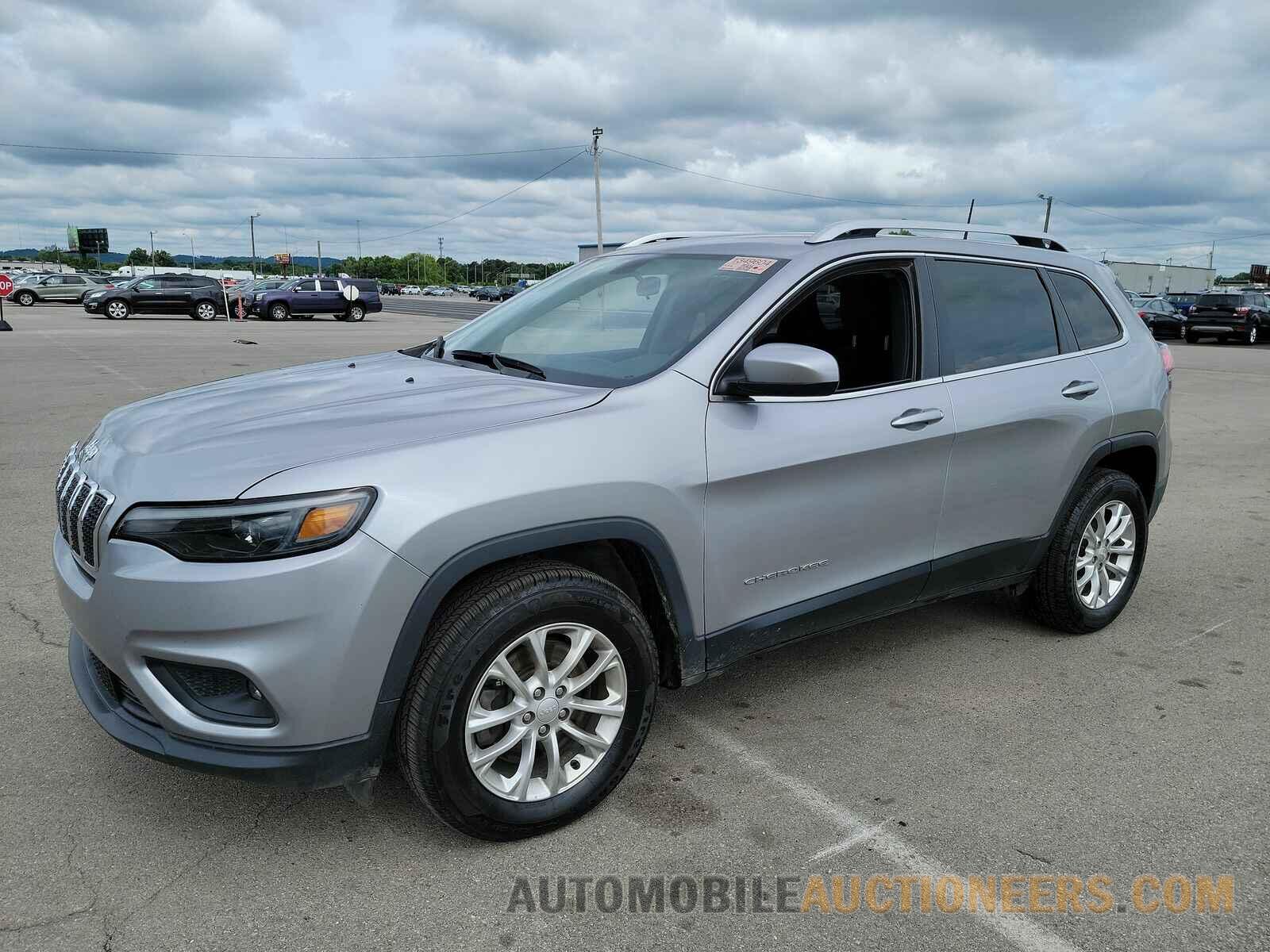 1C4PJMCB2KD380566 Jeep Cherokee 2019