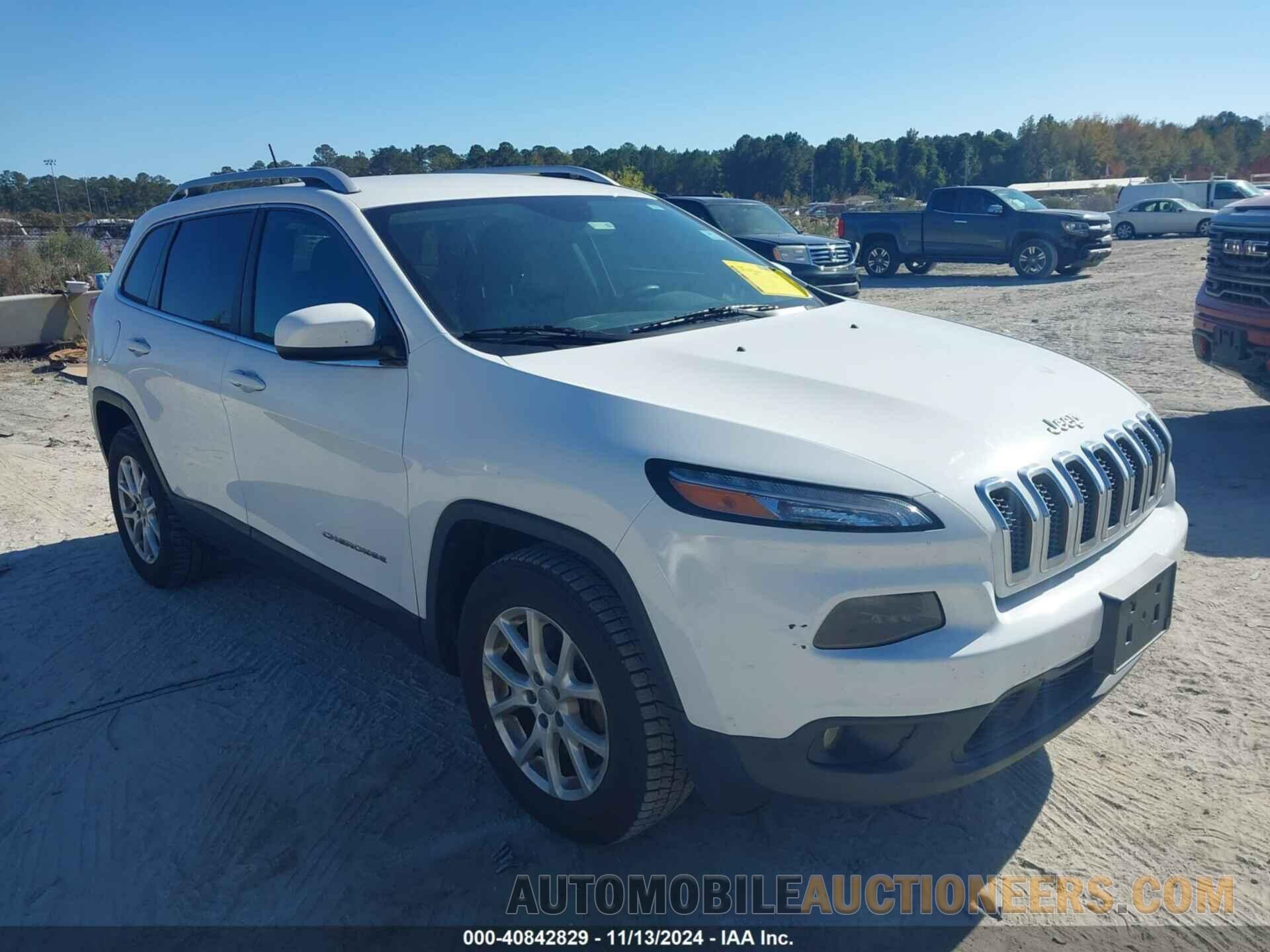 1C4PJMCB5HW575686 JEEP CHEROKEE 2017