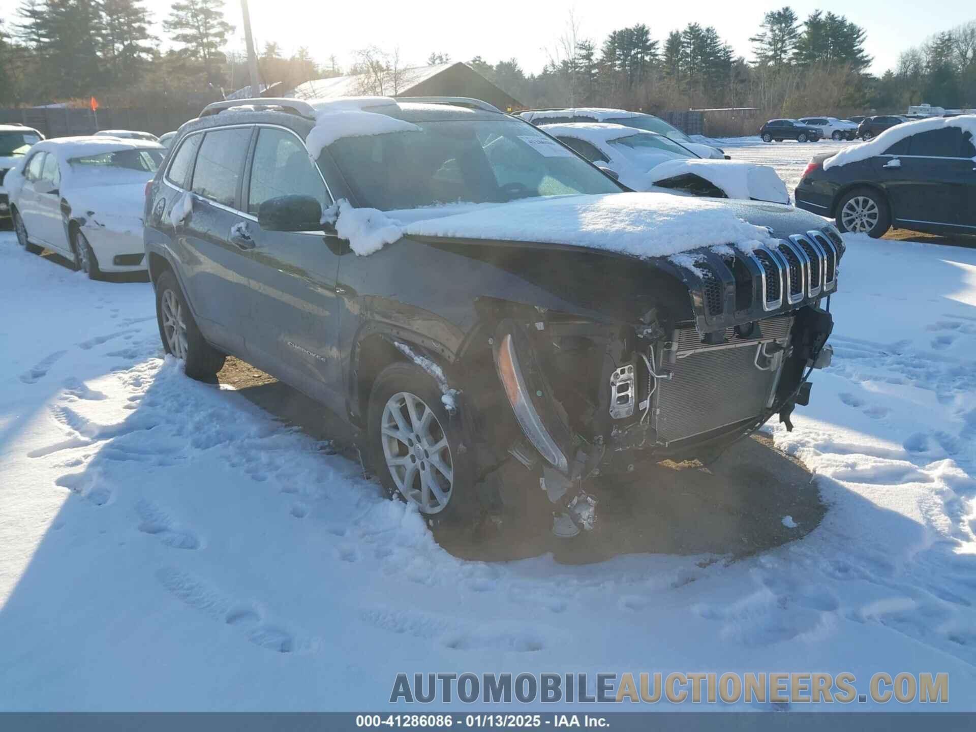 1C4PJMCB7HW659816 JEEP CHEROKEE 2017