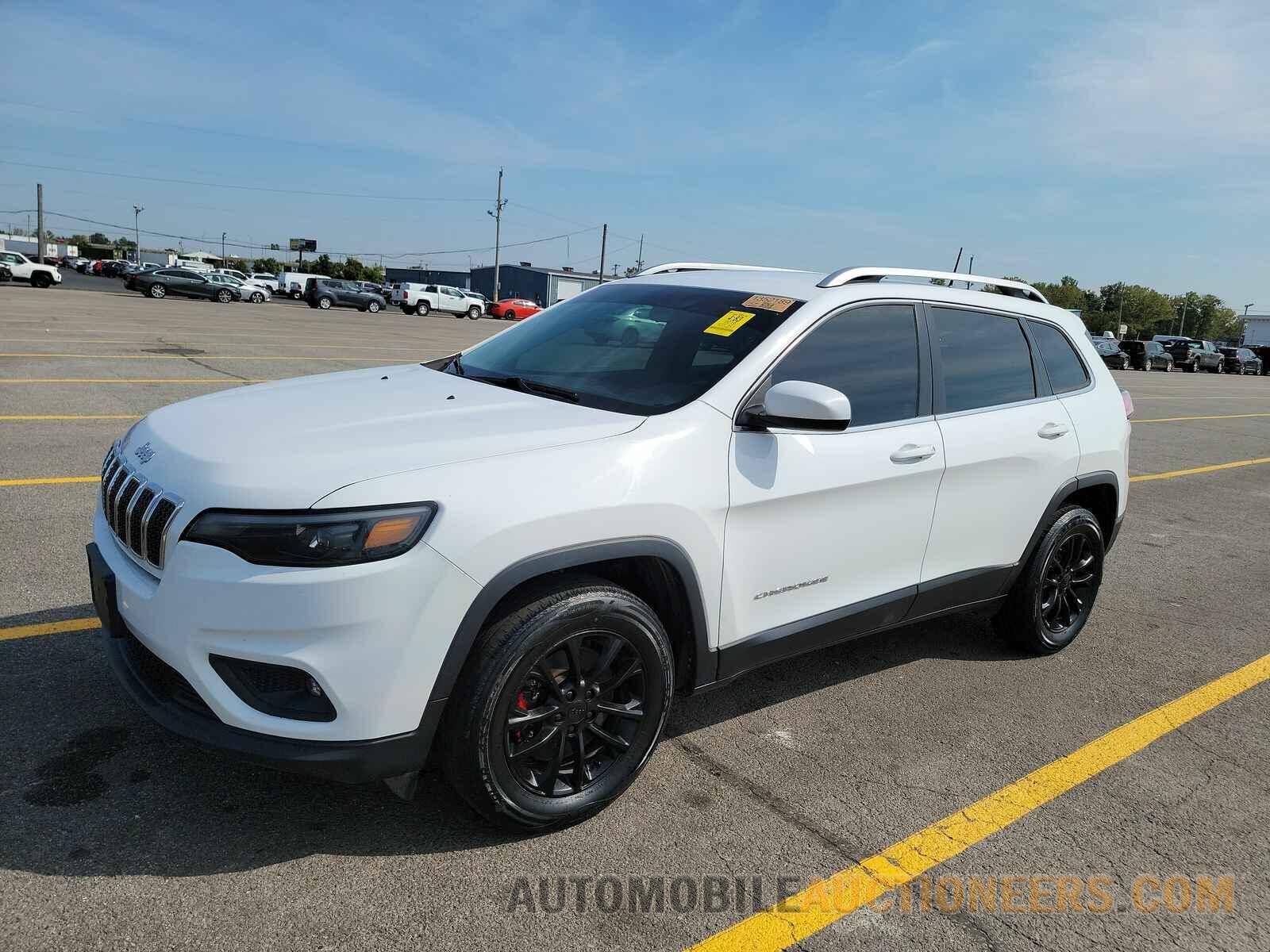 1C4PJMCB7KD104903 Jeep Cherokee 2019