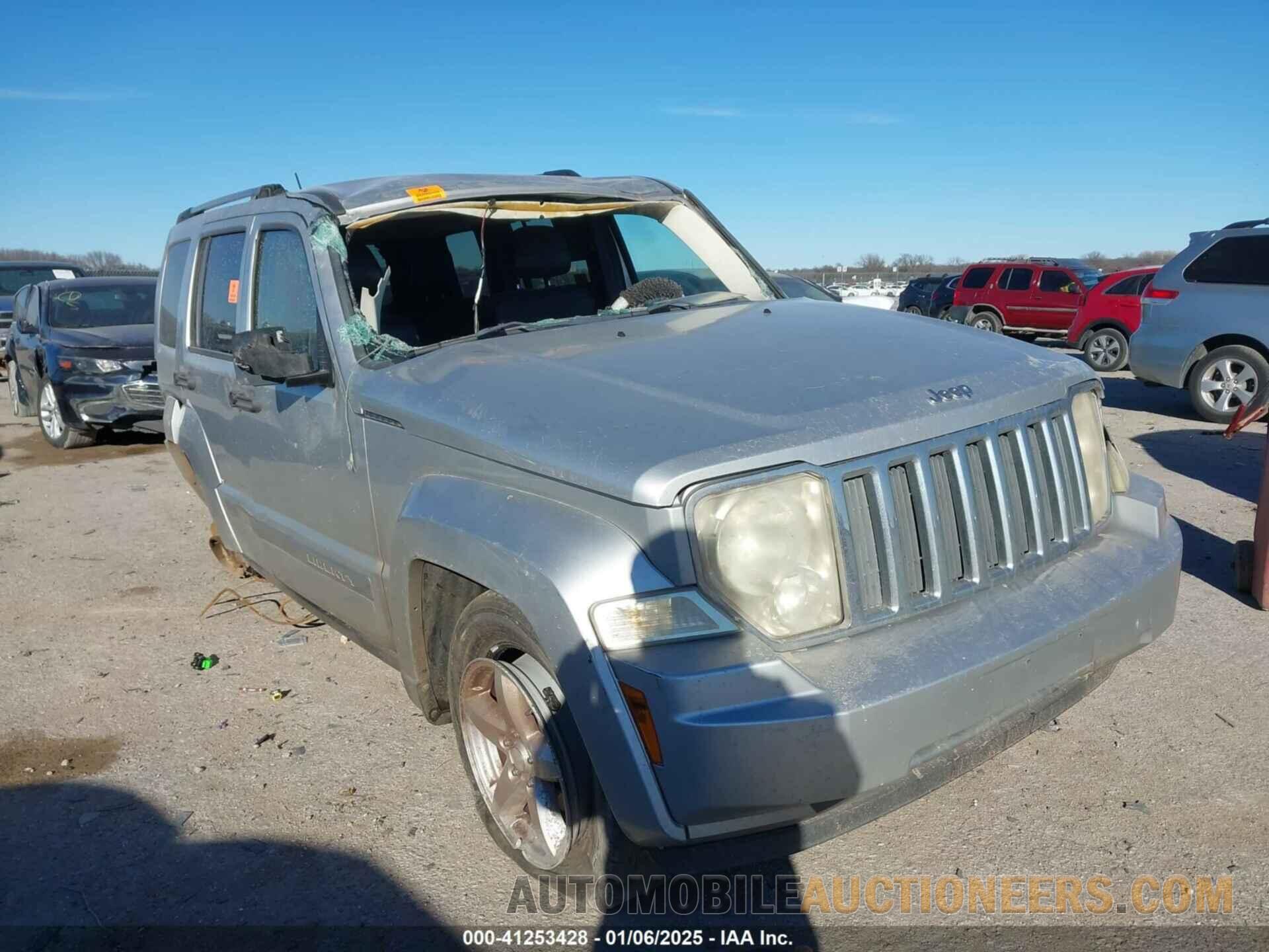 1C4PJMCK2CW125986 JEEP LIBERTY 2012