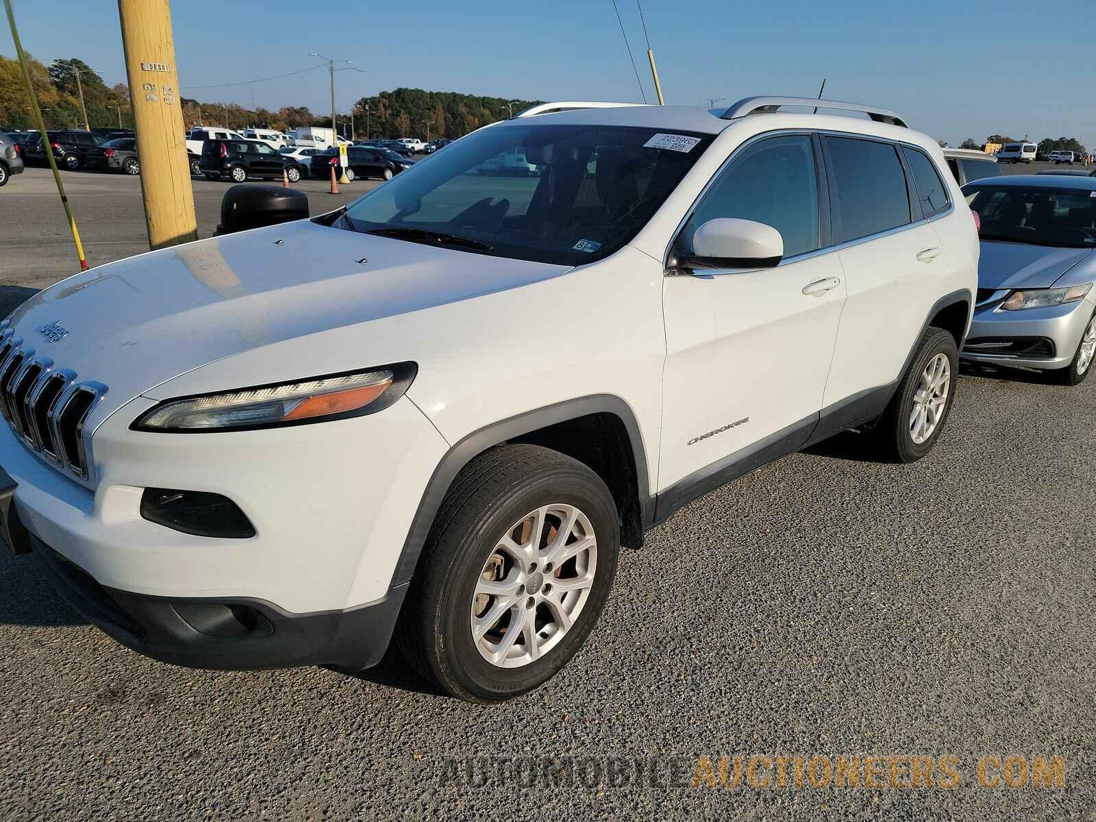 1C4PJMCS4HW659725 Jeep Cherokee 2017