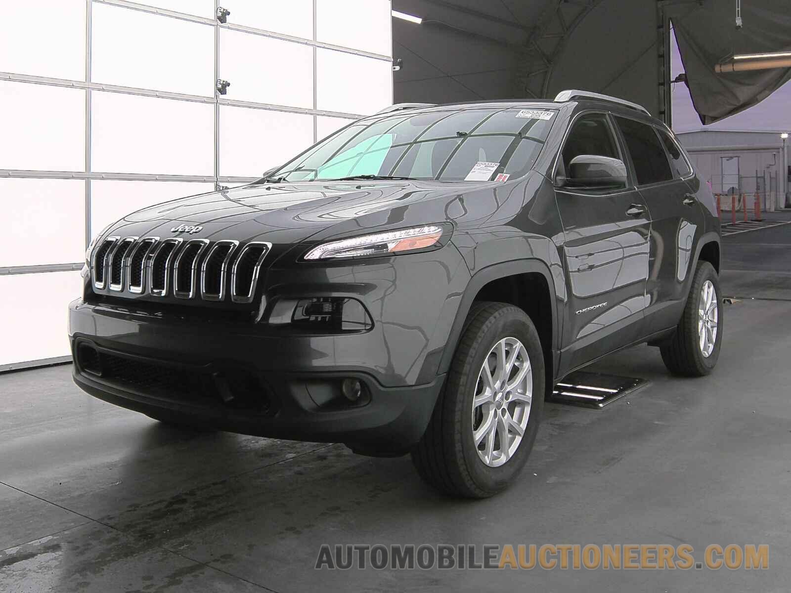 1C4PJMCS7HW585085 Jeep Cherokee 2017