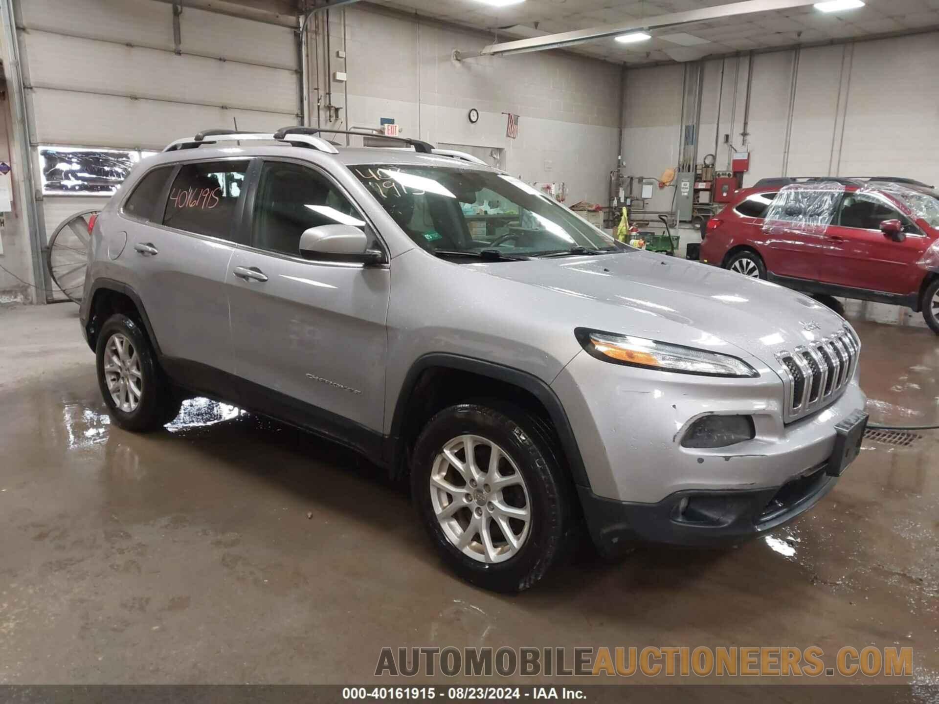 1C4PJMCS8HD216165 JEEP CHEROKEE 2017