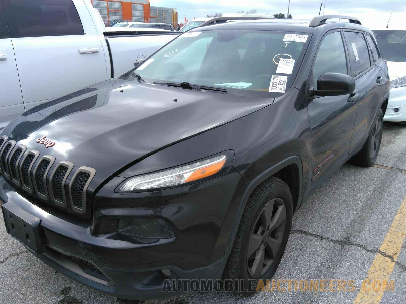 1C4PJMCS9GW332719 Jeep Cherokee 4WD 2016