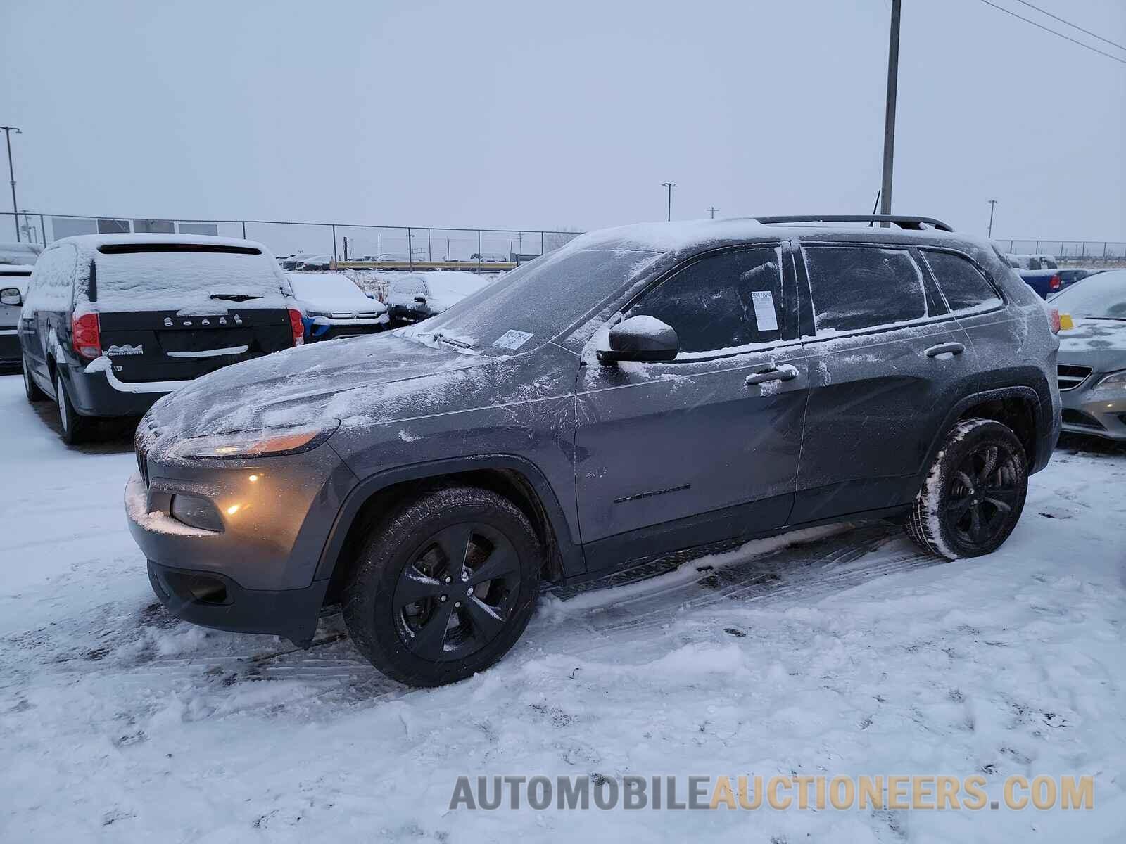 1C4PJMCX5JD571537 Jeep Cherokee 2018