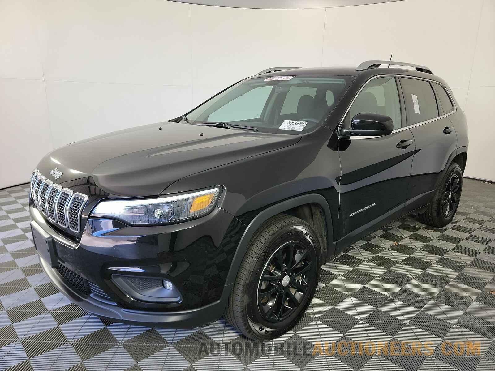 1C4PJMCXXKD126700 Jeep Cherokee 2019