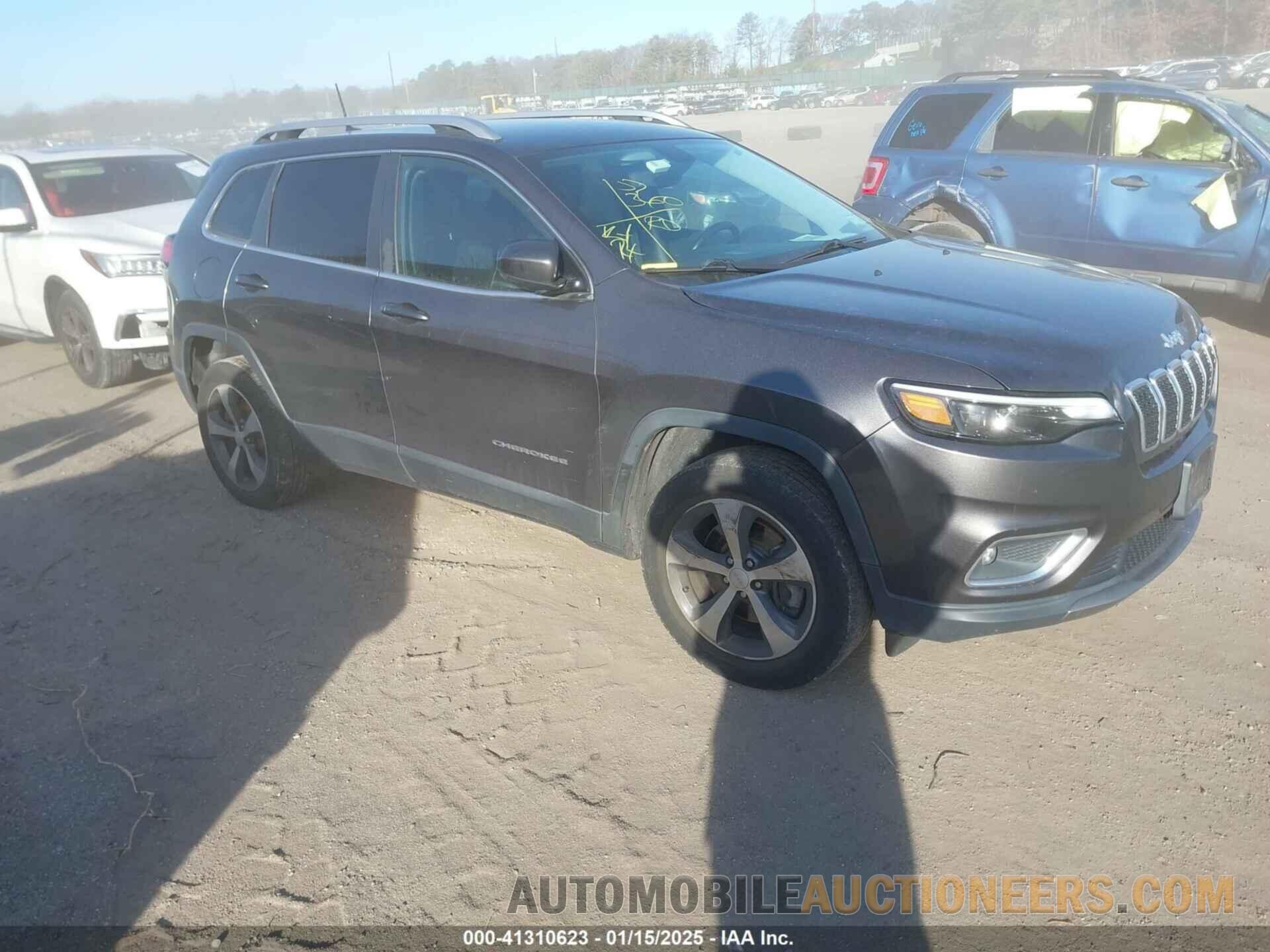 1C4PJMDX1KD260445 JEEP CHEROKEE 2019