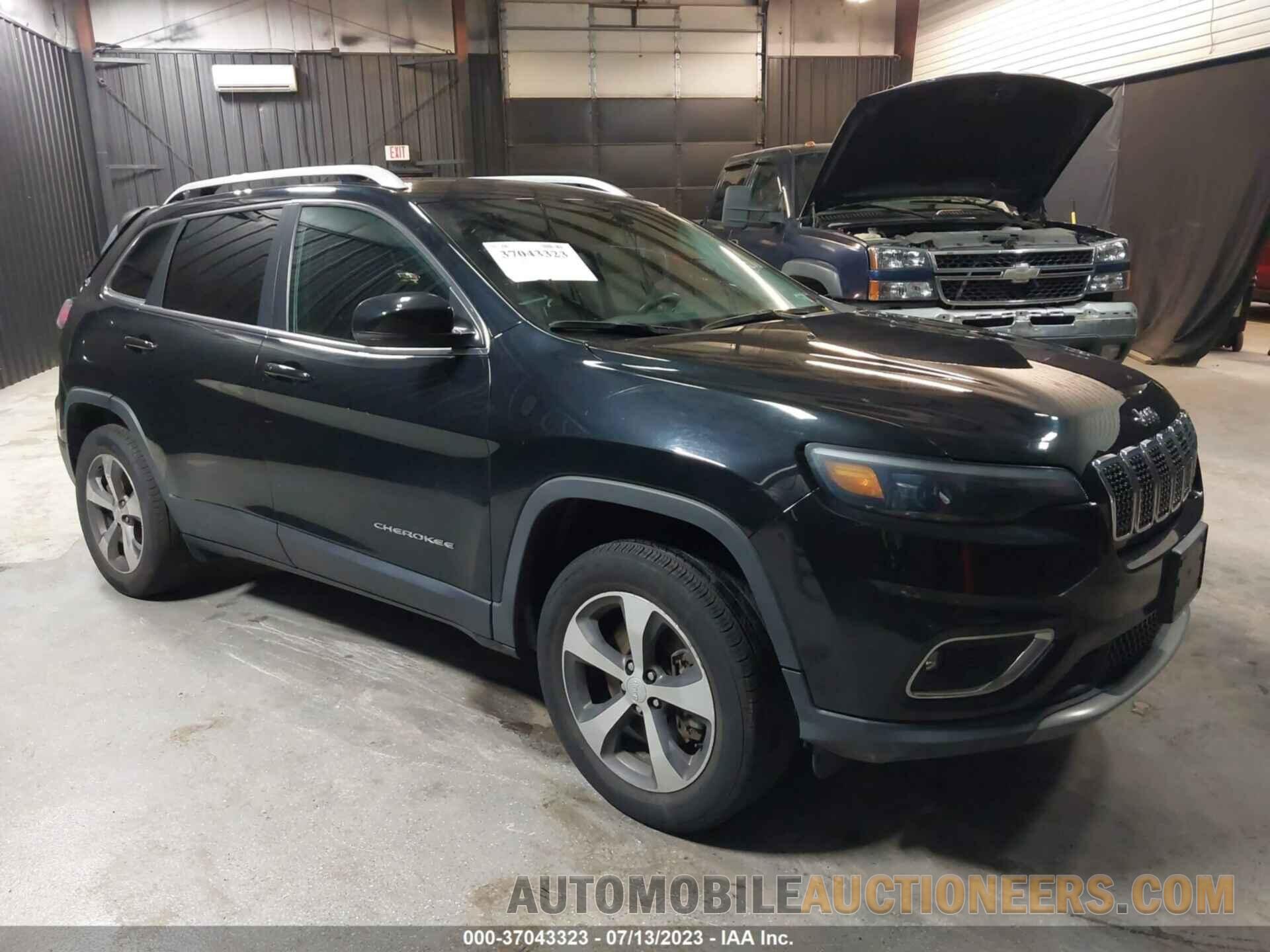 1C4PJMDX8KD368304 JEEP CHEROKEE 2019