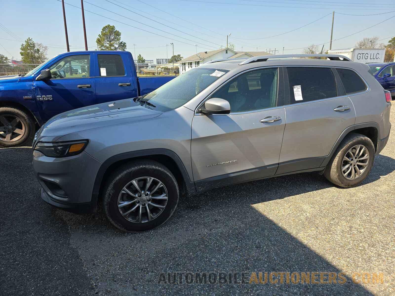 1C4PJMLB1KD105075 Jeep Cherokee 2019