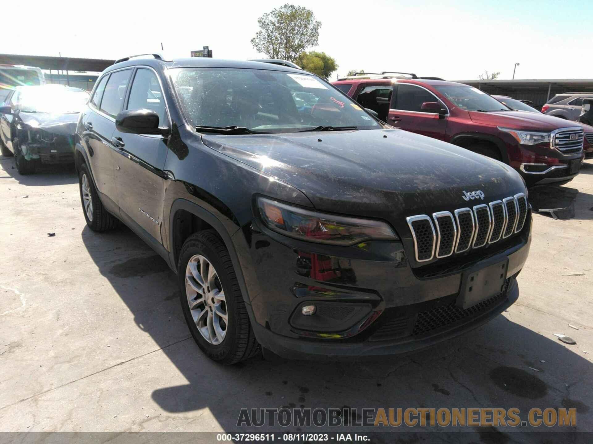 1C4PJMLB4KD166484 JEEP CHEROKEE 2019