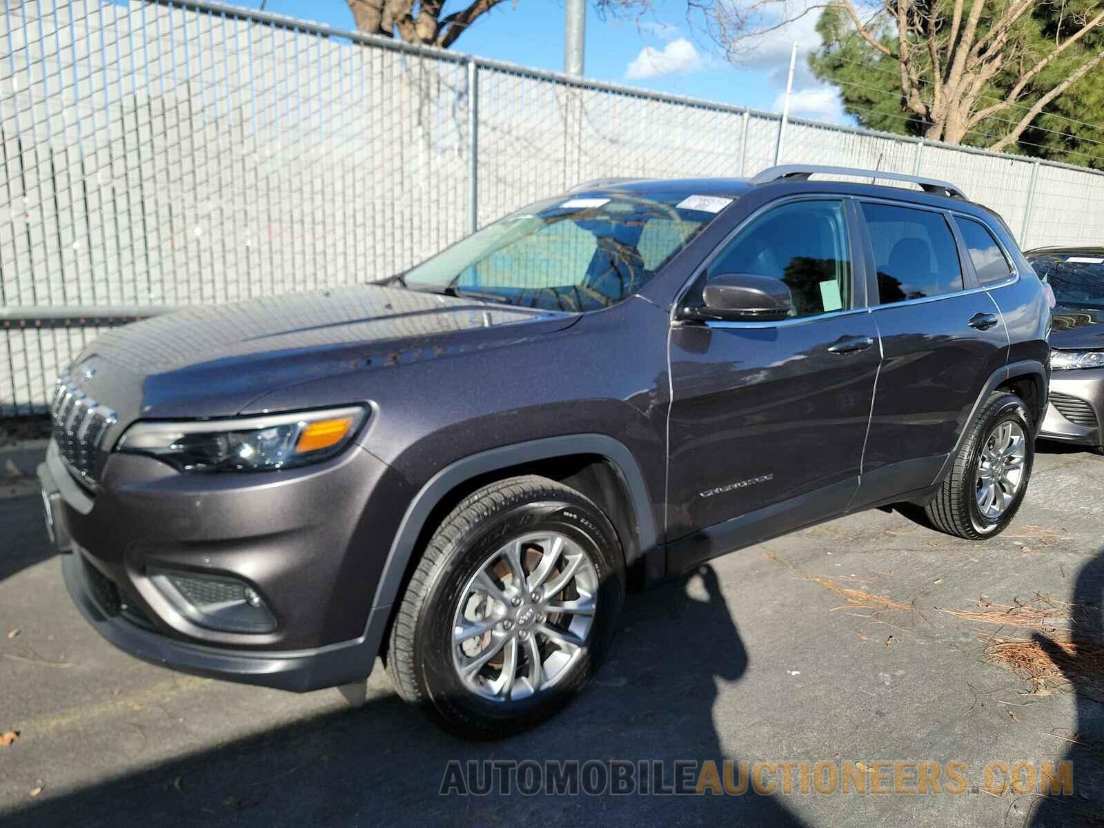 1C4PJMLB4KD355281 Jeep Cherokee 2019