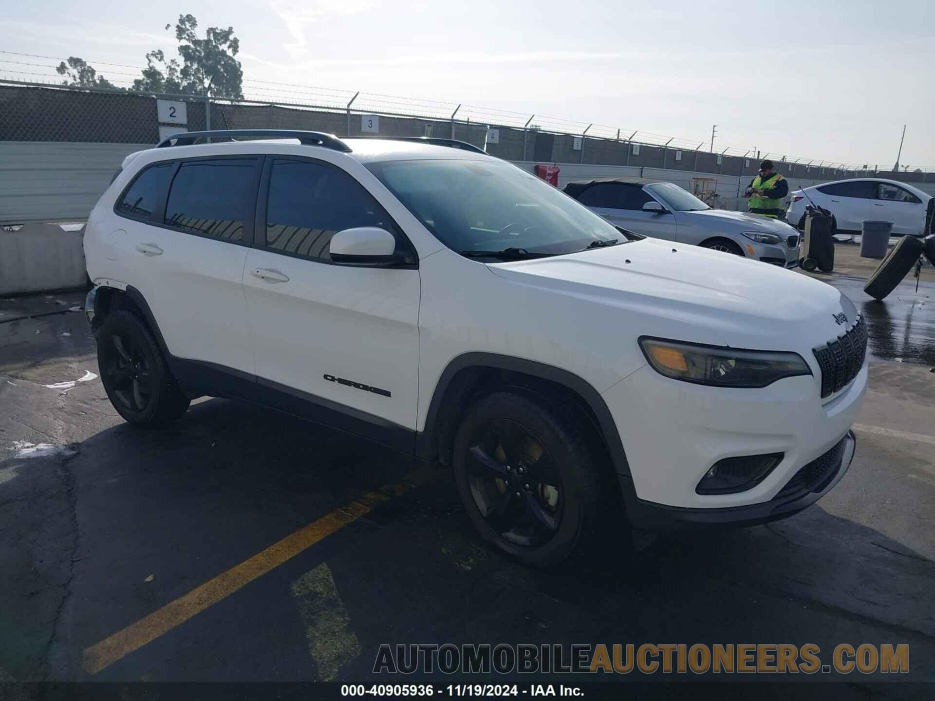 1C4PJMLNXKD295243 JEEP CHEROKEE 2019