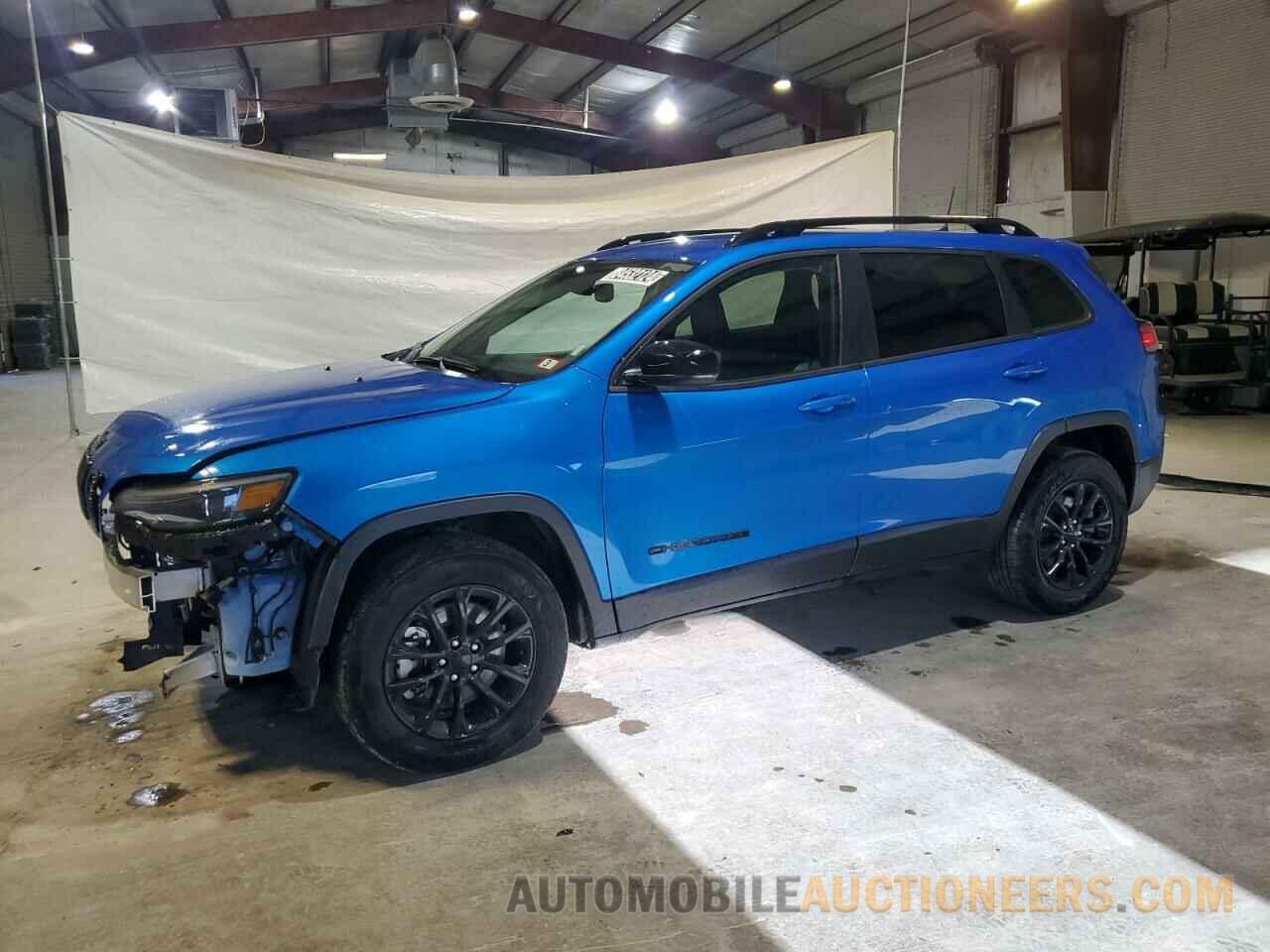 1C4PJMMB2PD114843 JEEP CHEROKEE A 2023