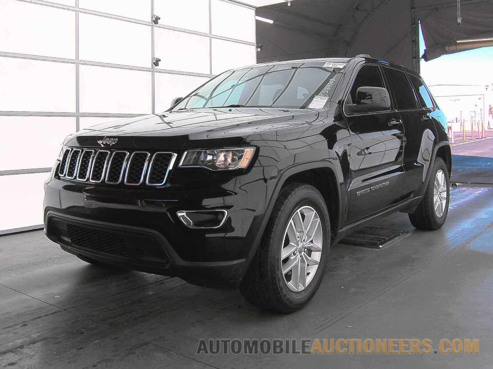 1C4RJEAG0JC142961 Jeep Grand Cherokee 2018