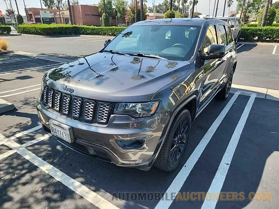 1C4RJEAG1JC141026 Jeep Grand Cherokee 2018