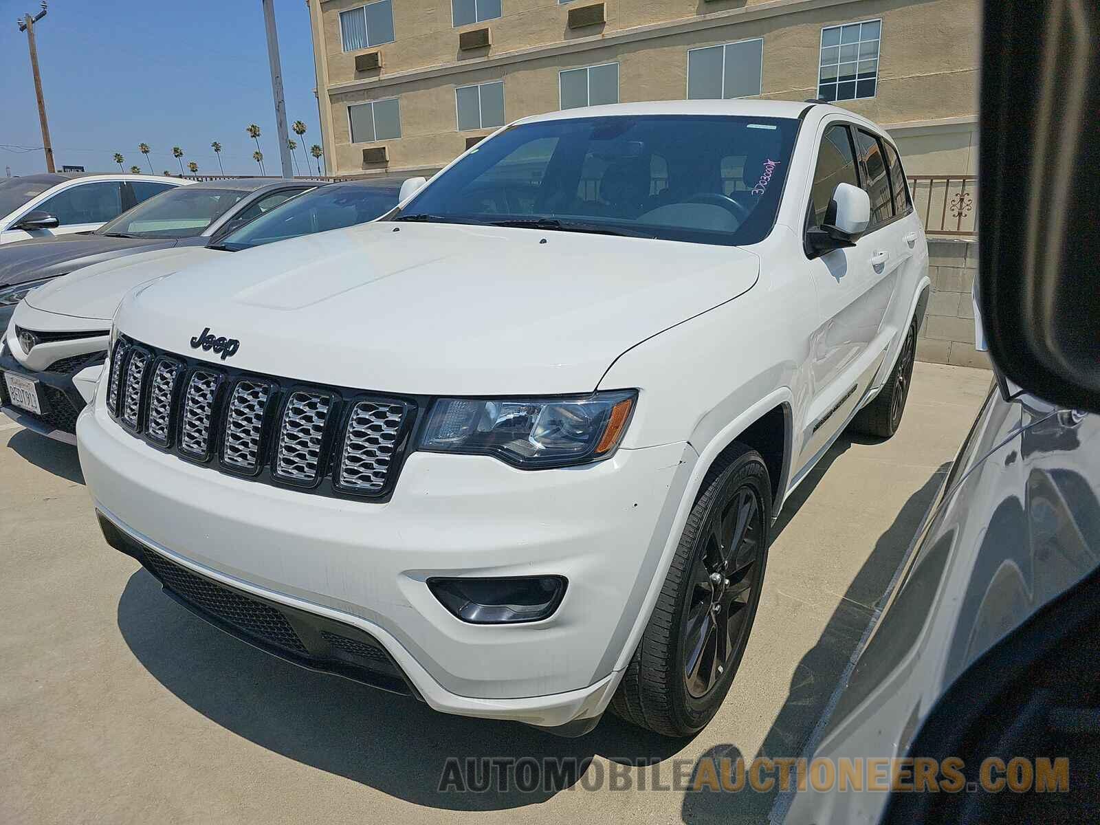 1C4RJEAG1KC626056 Jeep Grand Cherokee 2019