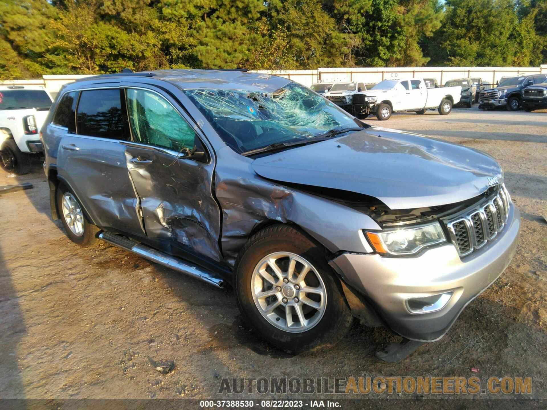 1C4RJEAG2JC277617 JEEP GRAND CHEROKEE 2018