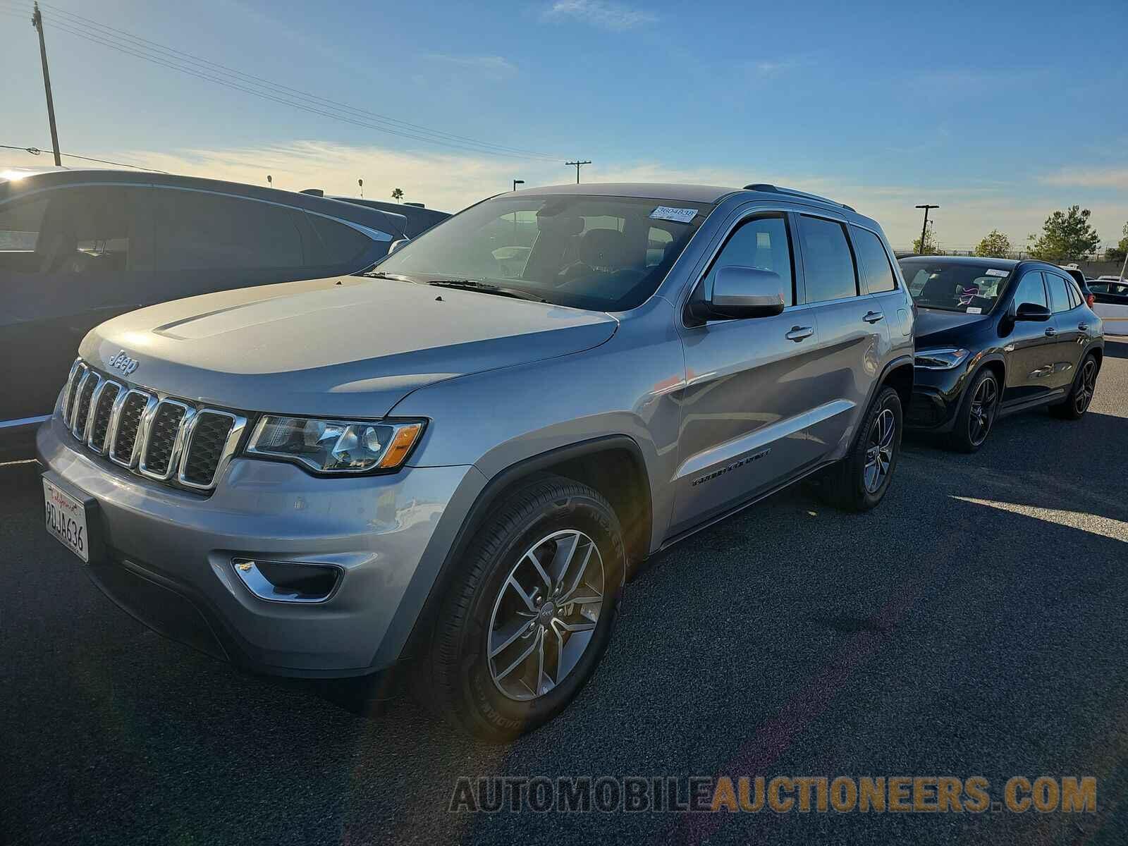 1C4RJEAG2JC450889 Jeep Grand Cherokee 2018