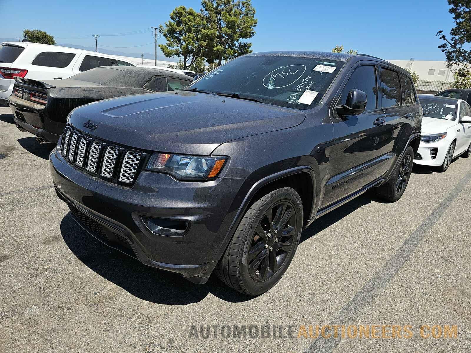 1C4RJEAG3HC896124 Jeep Grand Cherokee 2017