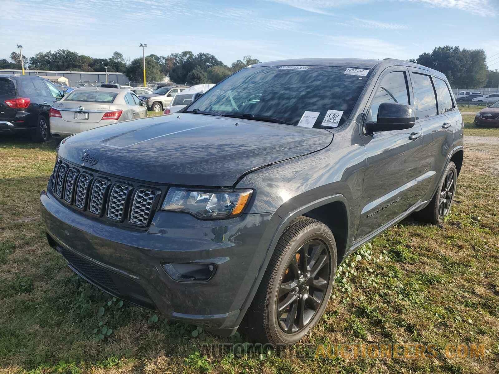 1C4RJEAG3JC327201 Jeep Grand Cherokee 2018