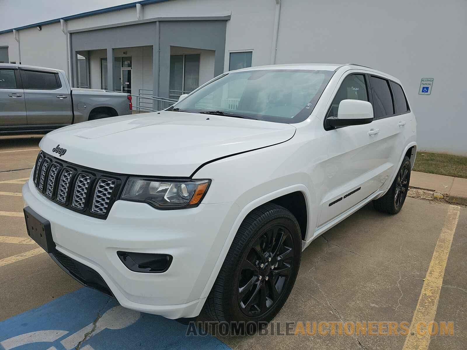 1C4RJEAG3JC482489 Jeep Grand Cherokee 2018