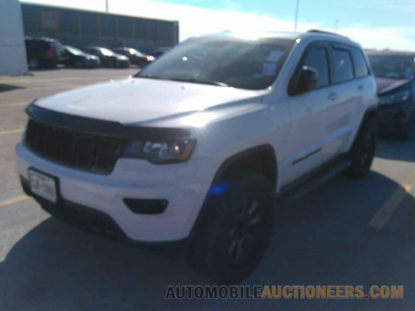 1C4RJEAG4KC643787 Jeep Grand Cherokee 2019