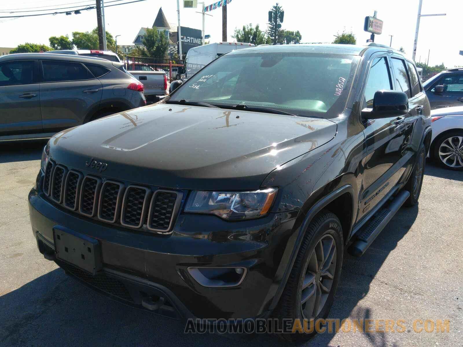 1C4RJEAG7HC656624 Jeep Grand Cherokee 2017