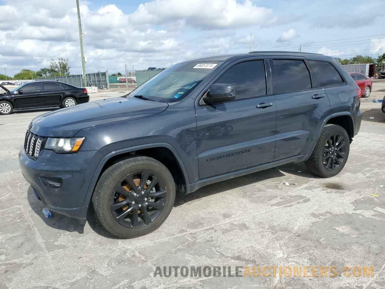 1C4RJEAG7JC125462 JEEP GRAND CHER 2018