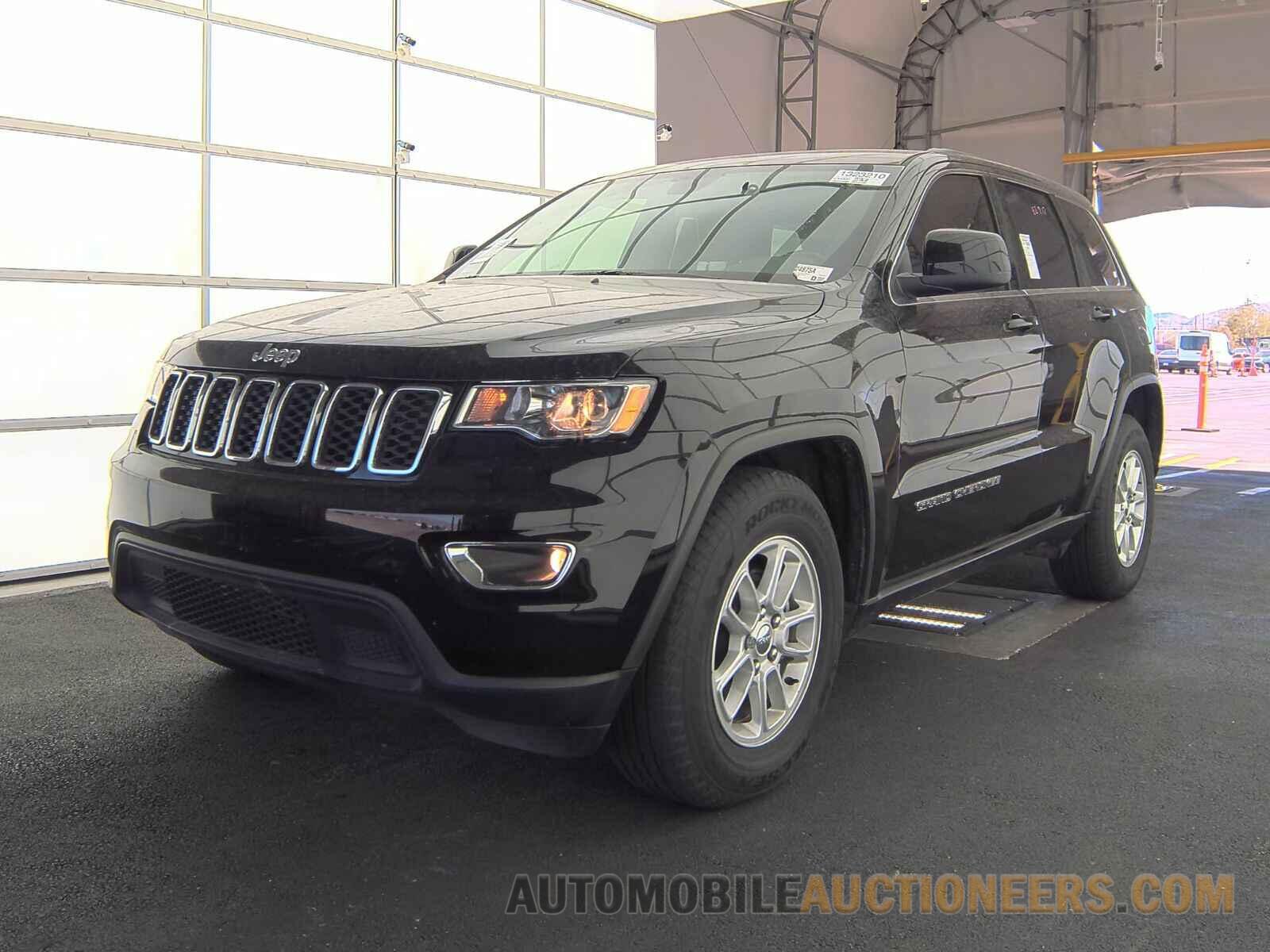 1C4RJEAG8JC125275 Jeep Grand Cherokee 2018