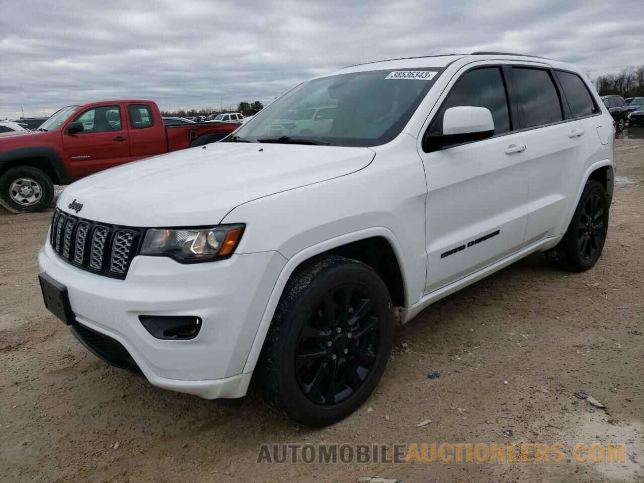 1C4RJEAG8JC471861 JEEP GRAND CHER 2018