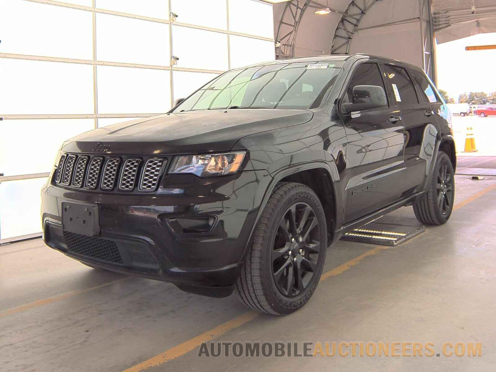 1C4RJEAG9JC141615 Jeep Grand Cherokee 2018