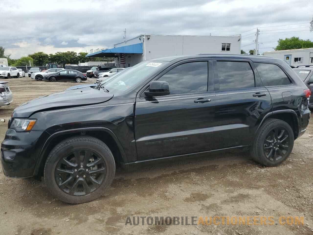 1C4RJEAG9JC265495 JEEP GRAND CHER 2018