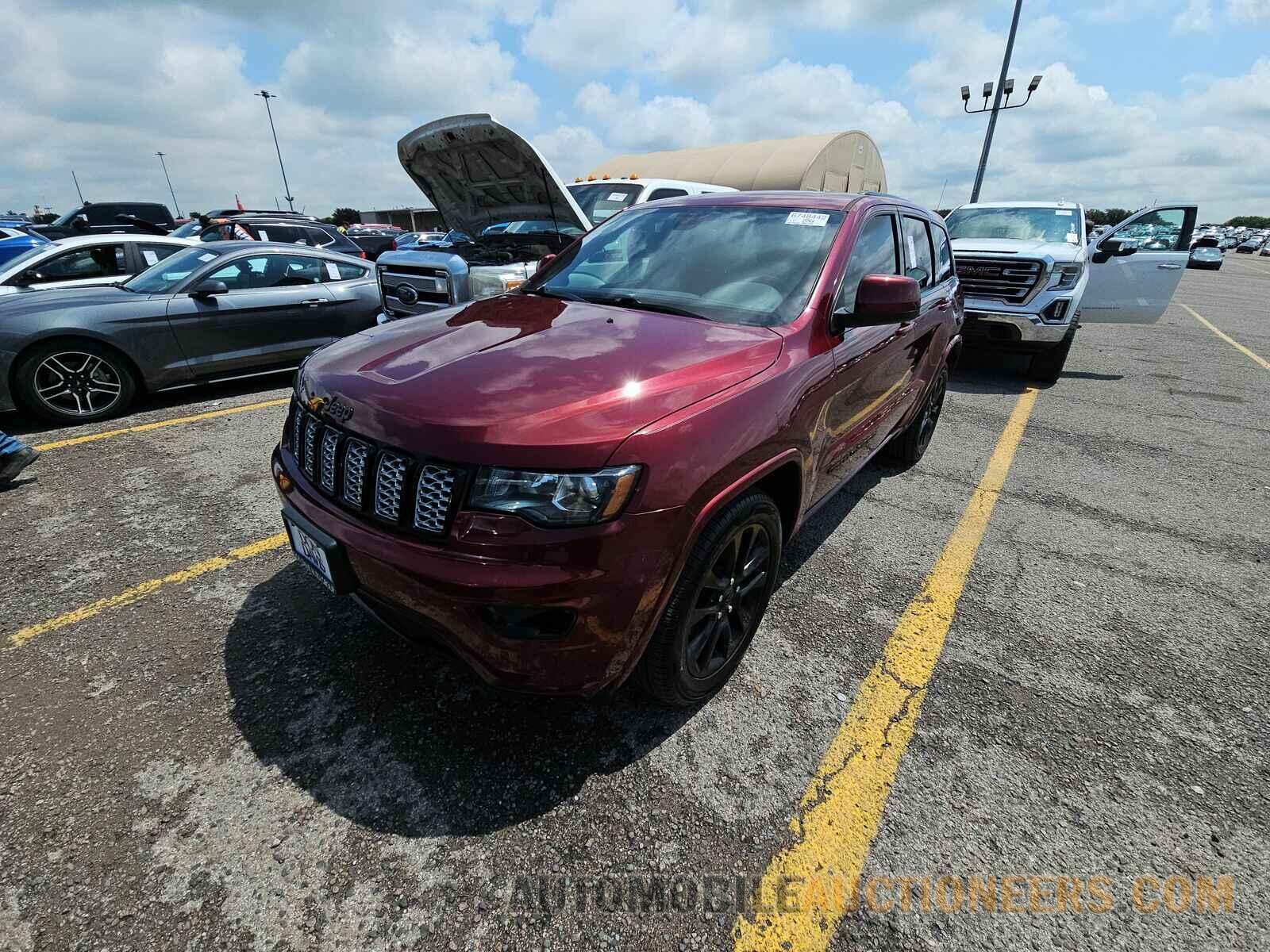 1C4RJEAG9JC428131 Jeep Grand Cherokee 2018