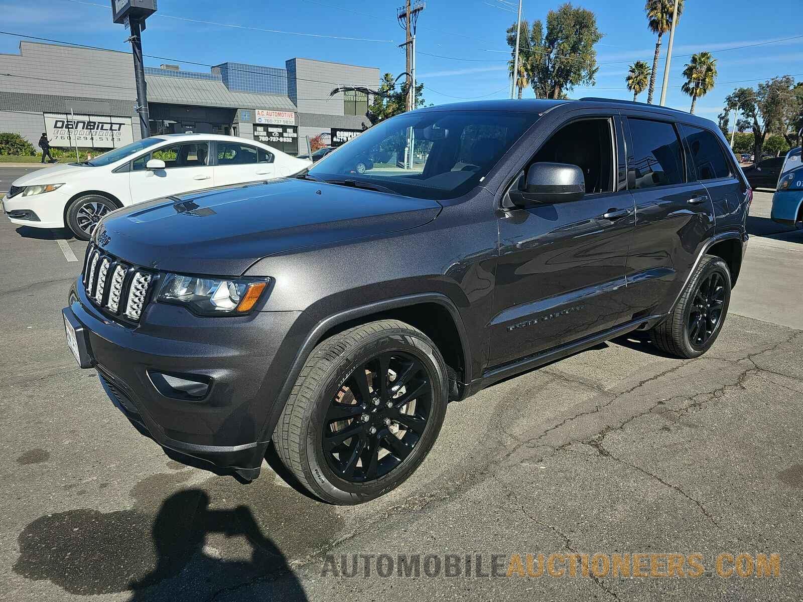 1C4RJEAG9KC698686 Jeep Grand Cherokee 2019