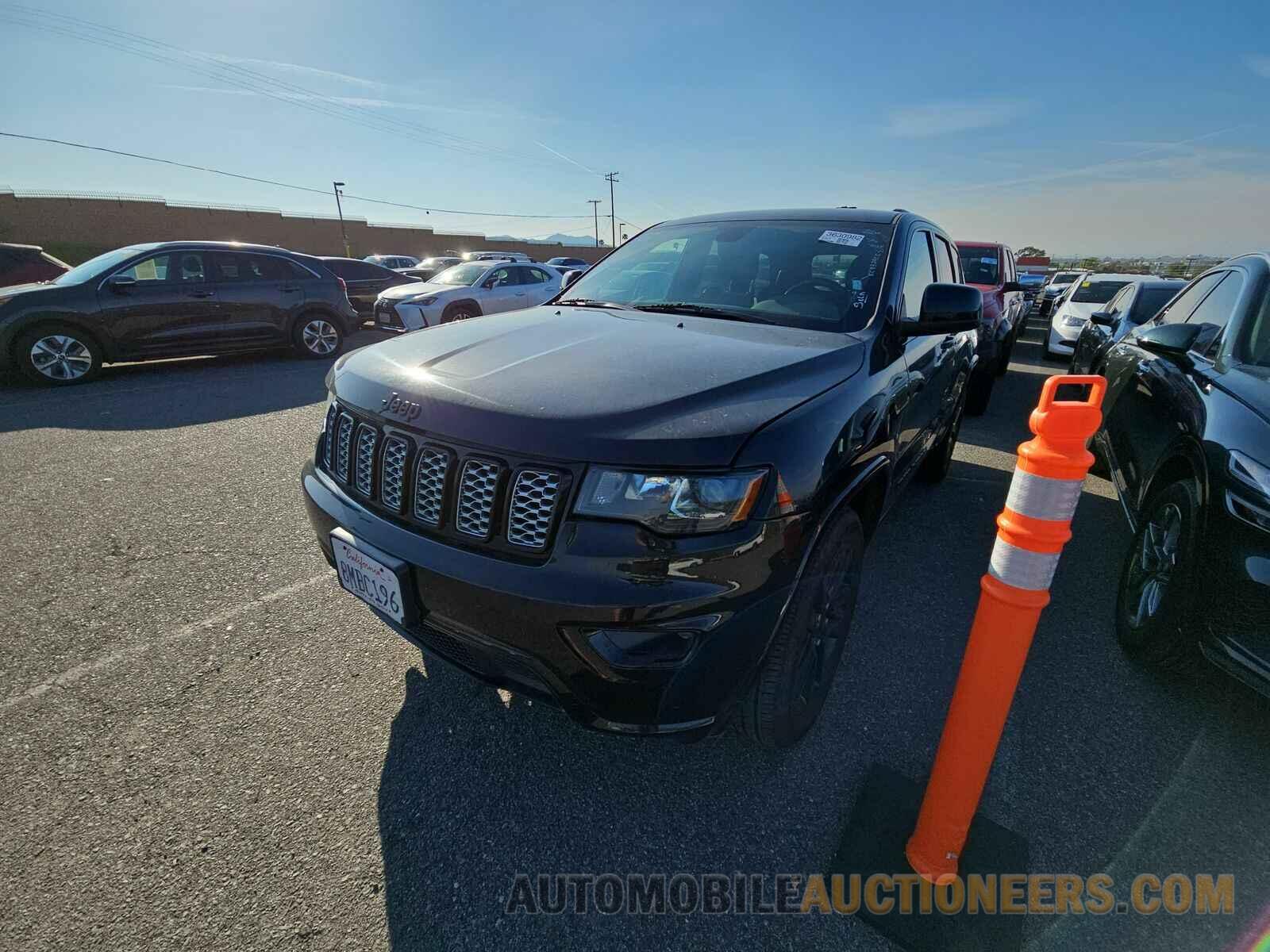 1C4RJEAG9KC832905 Jeep Grand Cherokee 2019