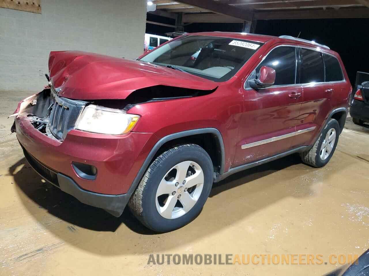 1C4RJEAT4DC538652 JEEP GRAND CHER 2013