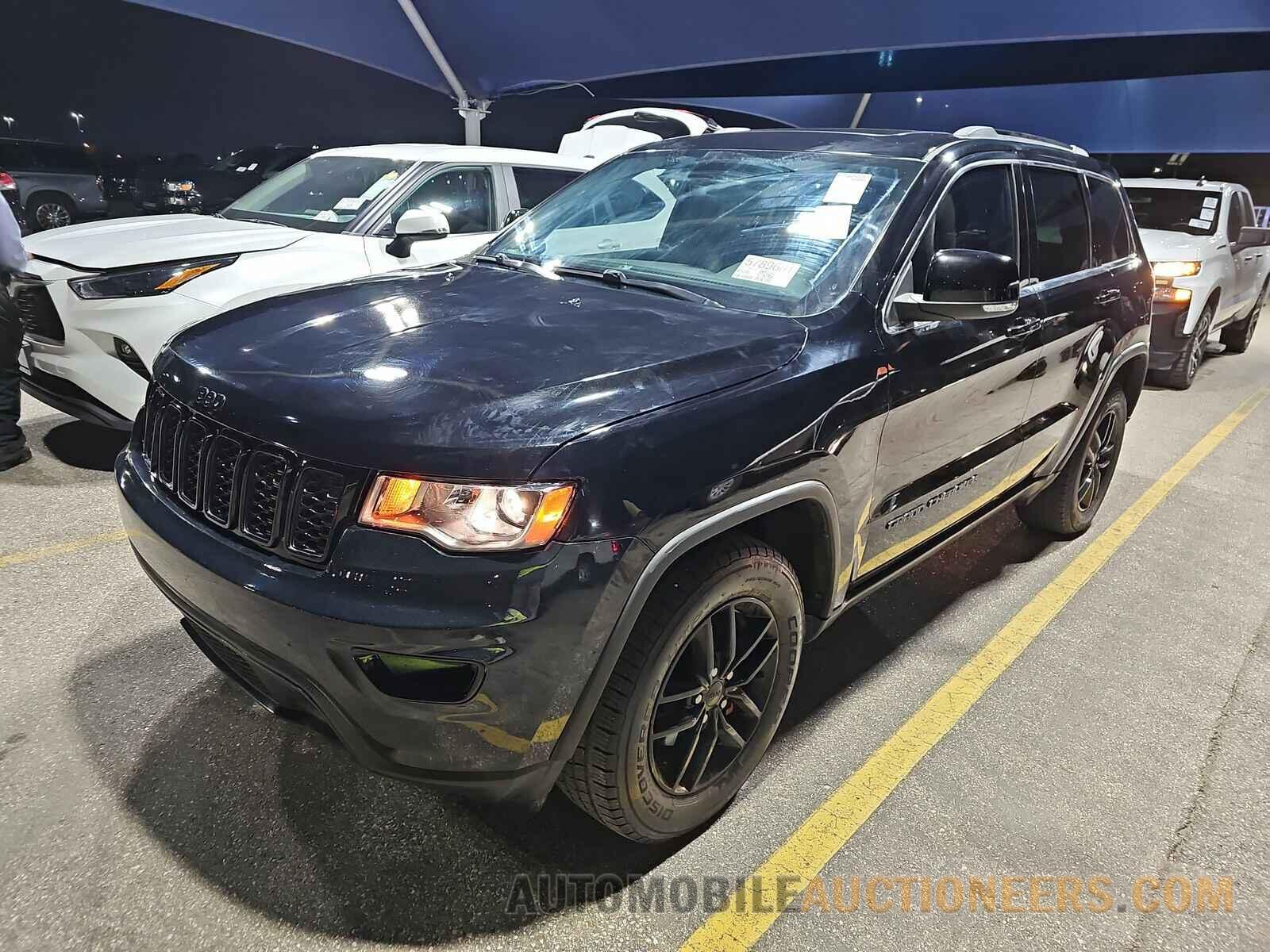 1C4RJEBG1HC893169 Jeep Grand Cherokee 2017