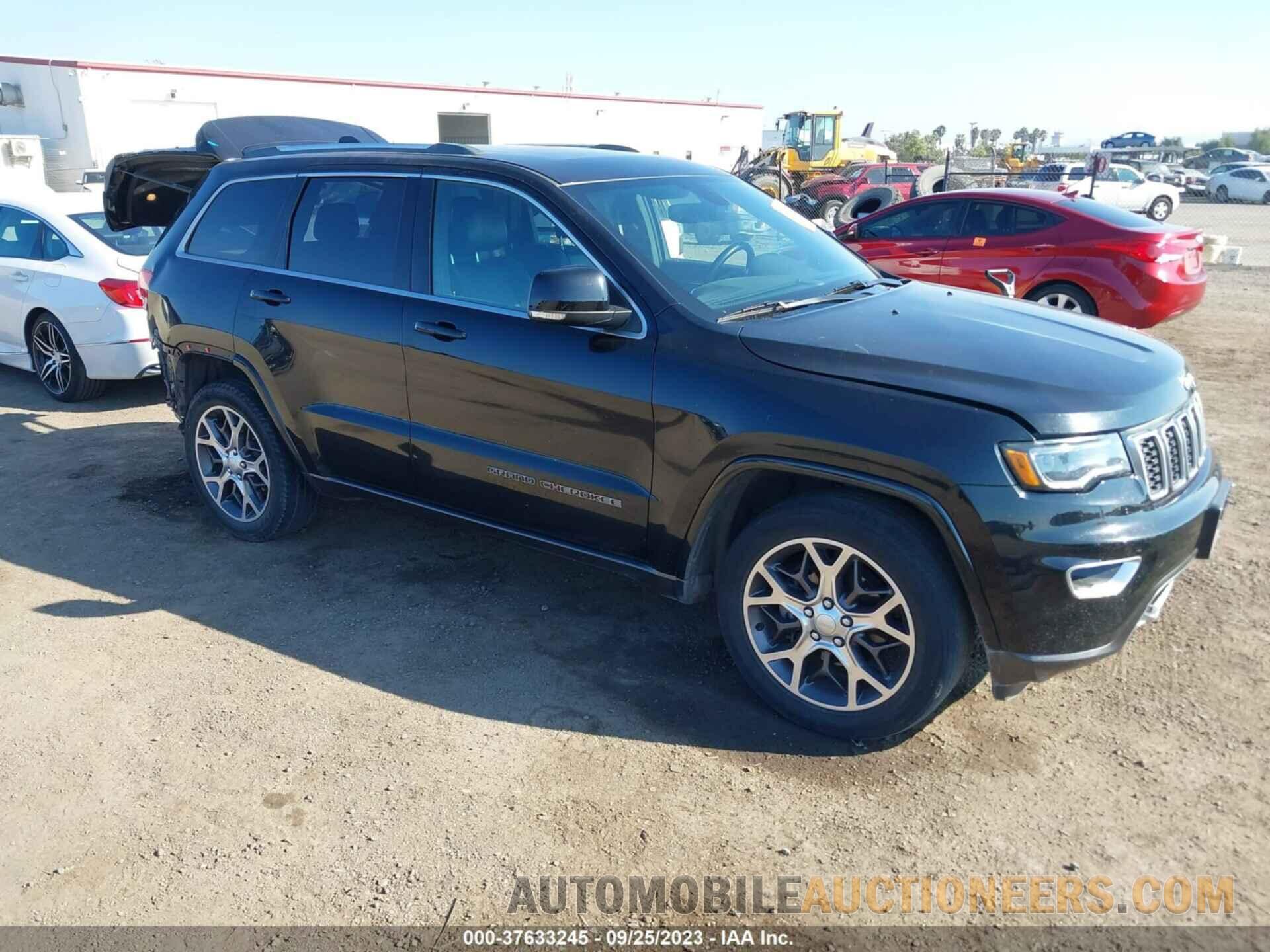 1C4RJEBG1JC359143 JEEP GRAND CHEROKEE 2018