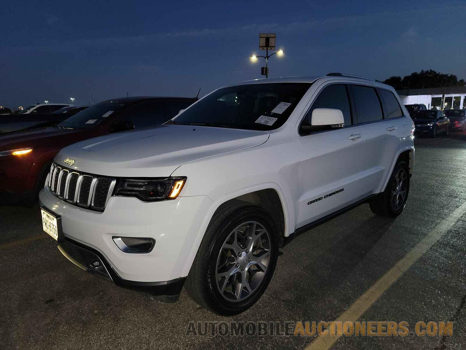 1C4RJEBG4JC322703 Jeep Grand Cherokee 2018