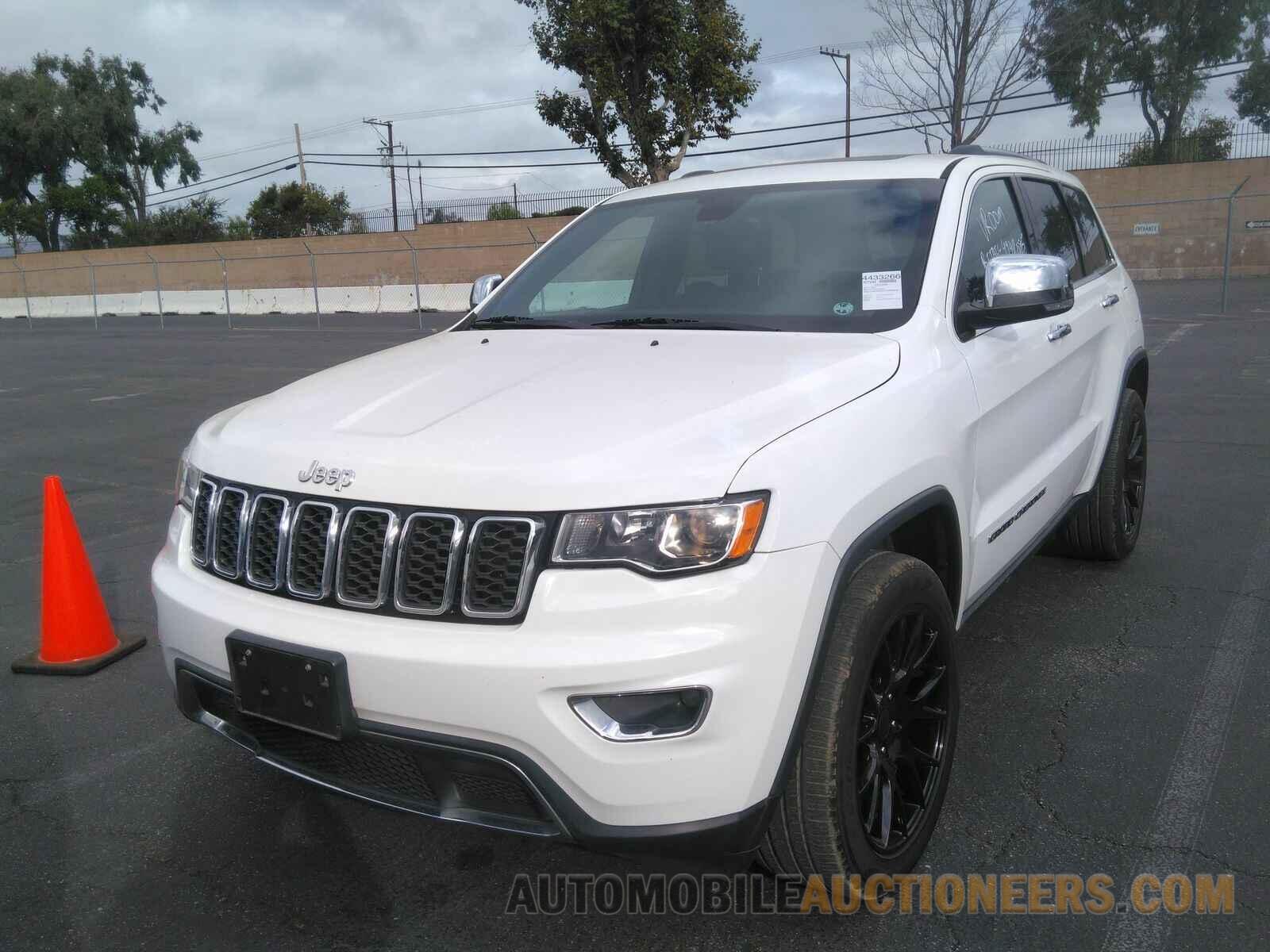 1C4RJEBG5HC689832 Jeep Grand Cherokee 2017