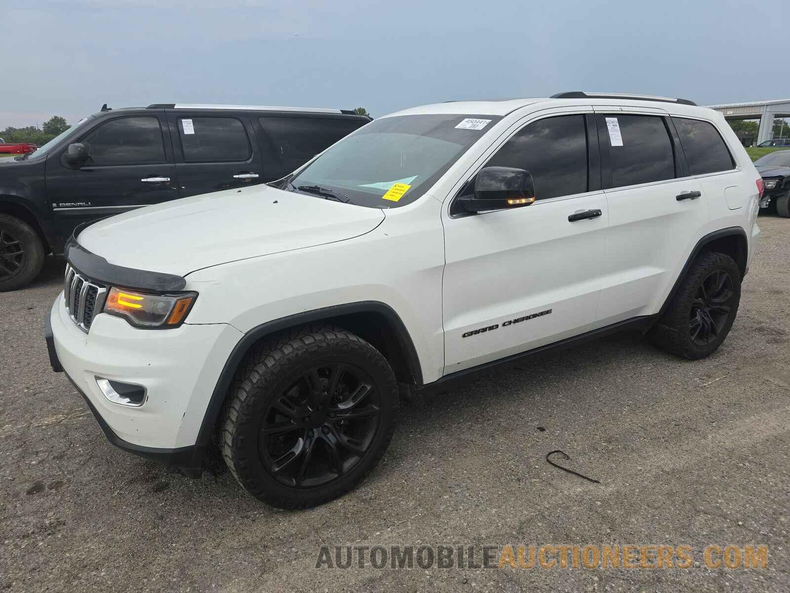 1C4RJEBG7HC943413 Jeep Grand Cherokee 2017