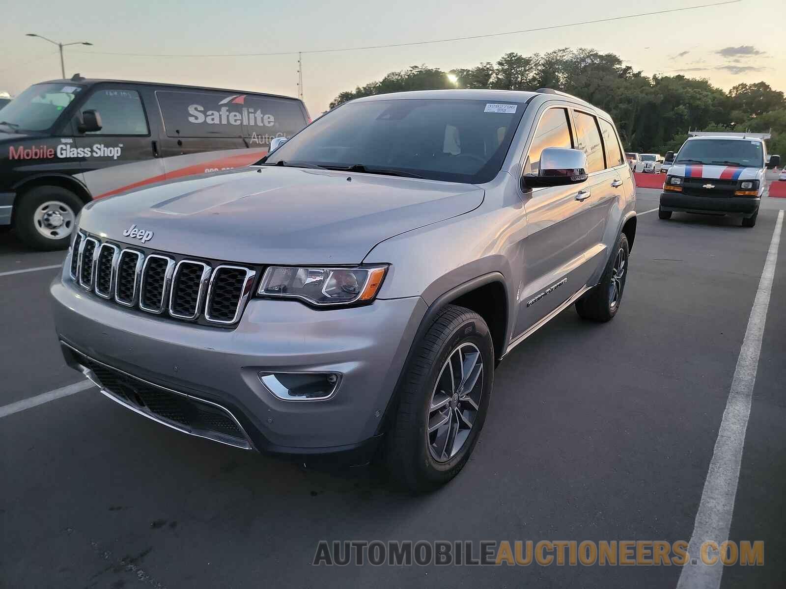 1C4RJEBG7JC512236 Jeep Grand Cherokee 2018