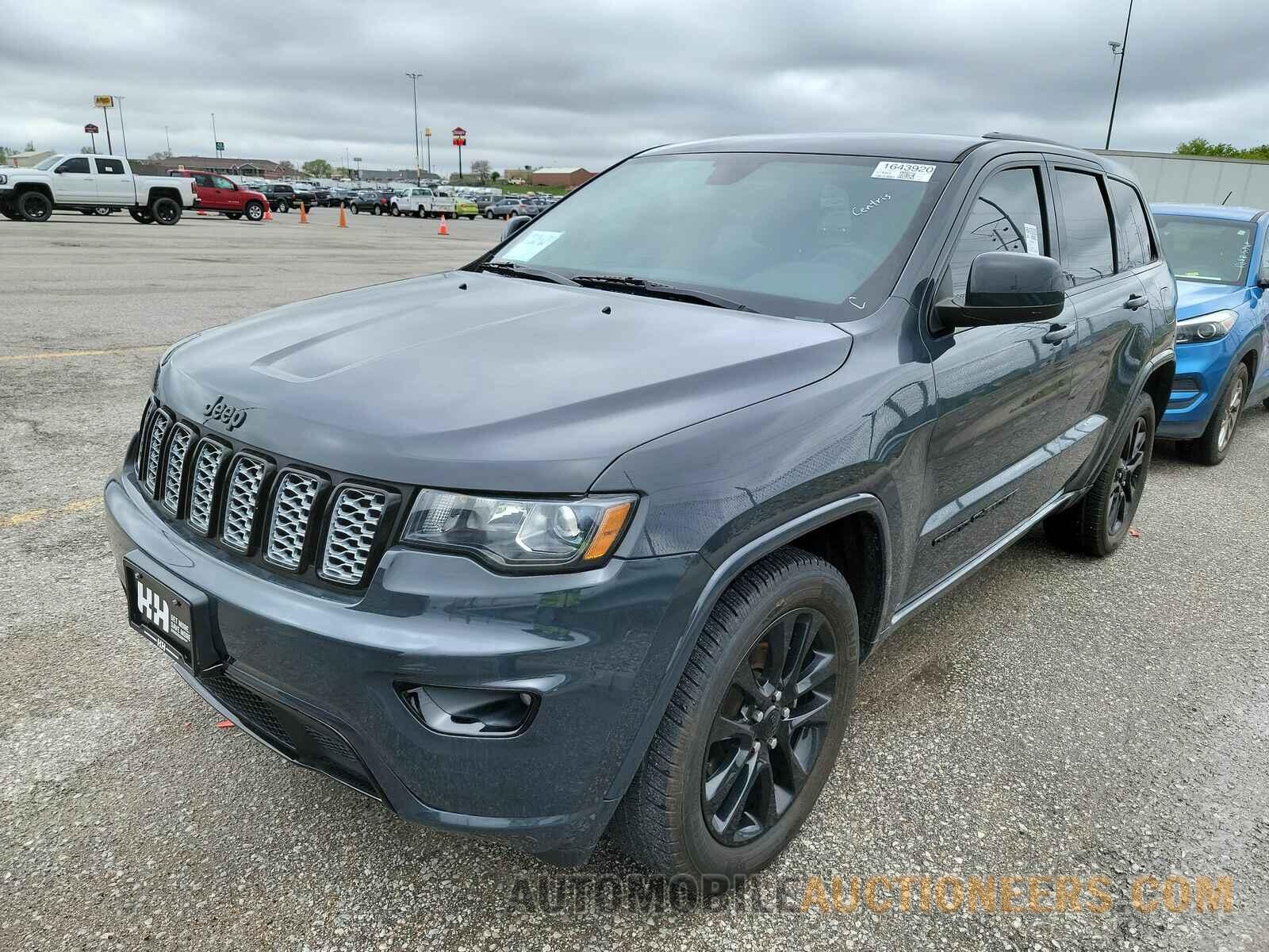 1C4RJFAG0HC895521 Jeep Grand Cherokee 2017