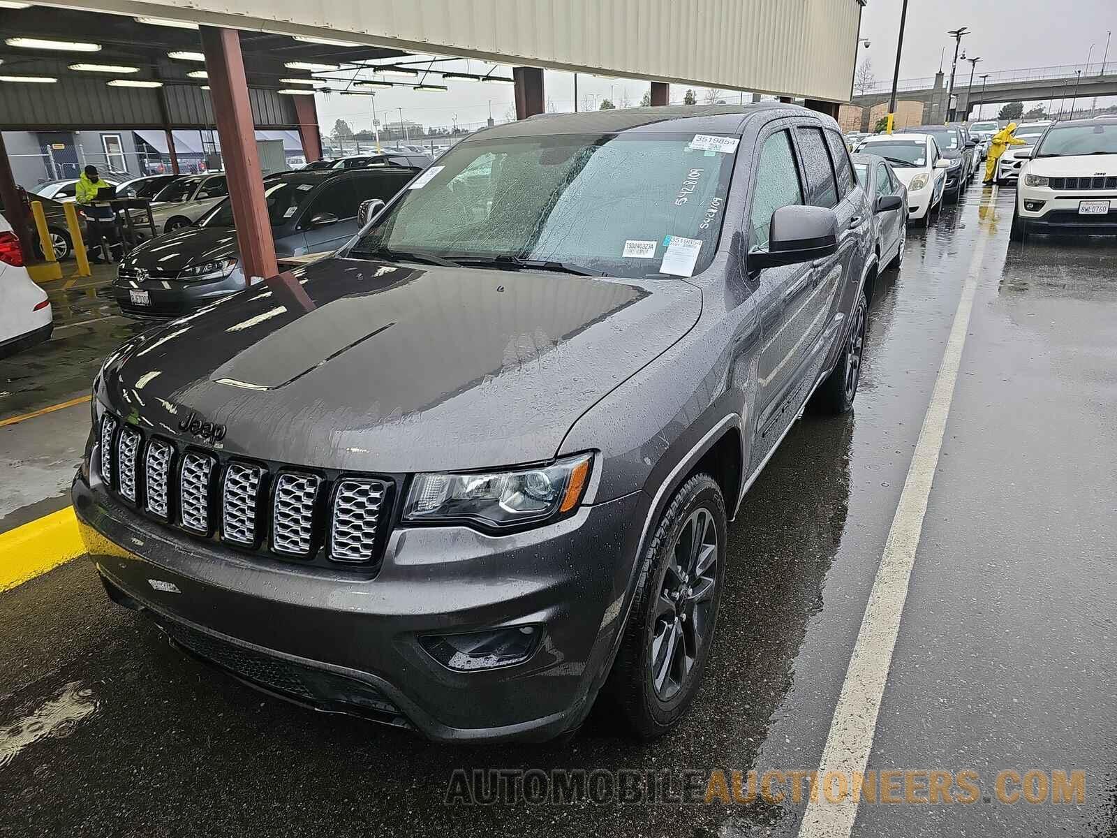 1C4RJFAG2JC500275 Jeep Grand Cherokee 2018