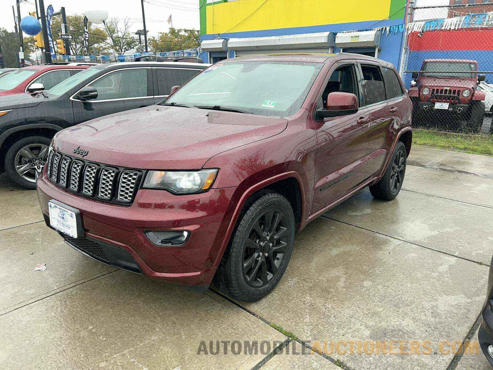 1C4RJFAG3JC337054 Jeep Grand Cherokee 2018